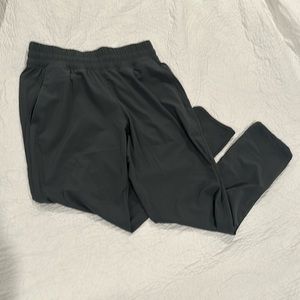 free fly gray lounge pants, size small